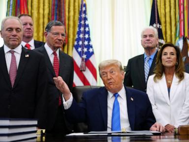 Source-feed image associated with Trump accuses Democrats of hypocrisy on Platner, despite questions about his own conduct