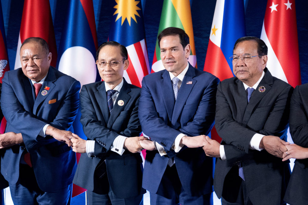 Source-feed image associated with Iran's demands over the Strait of Hormuz would set a dangerous precedent, Rubio warns Asian leaders