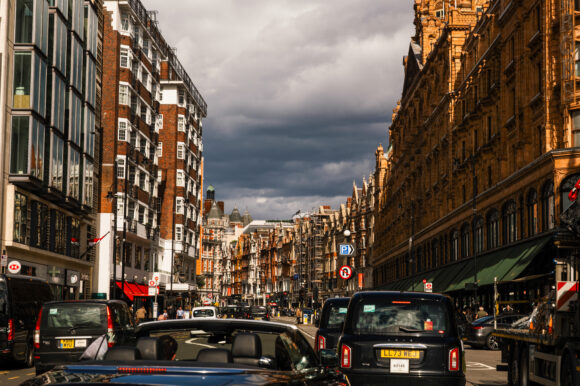 Source-feed image associated with Fayed Abuse Victims Seek Up to £150 Million From Harrods
