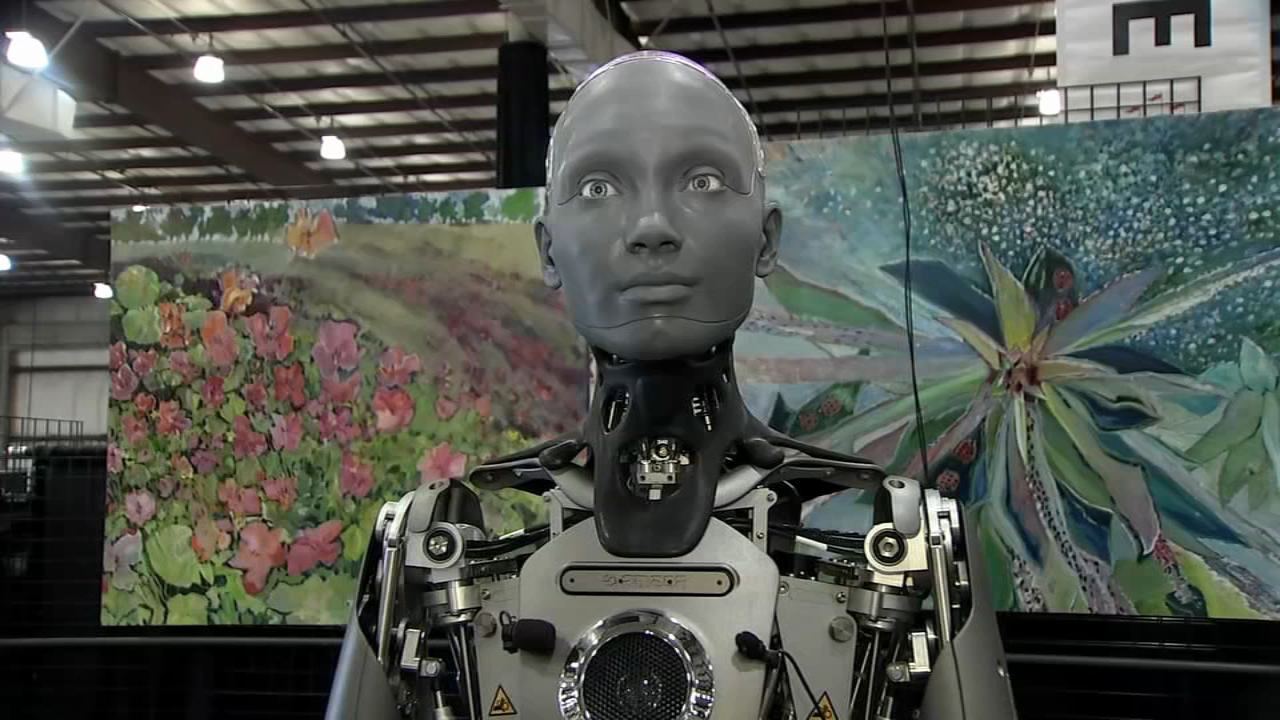 Source-feed image associated with Talking humanoid robot 'Ameca' makes appearance at San Mateo County Fair