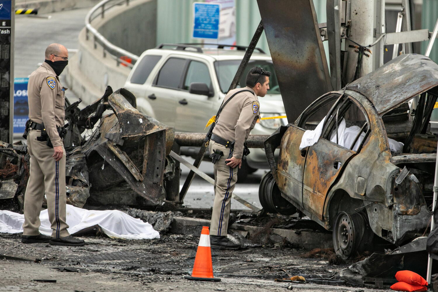 Source-feed image associated with Trial begins for nurse accused in fiery South L.A. car crash that left six dead