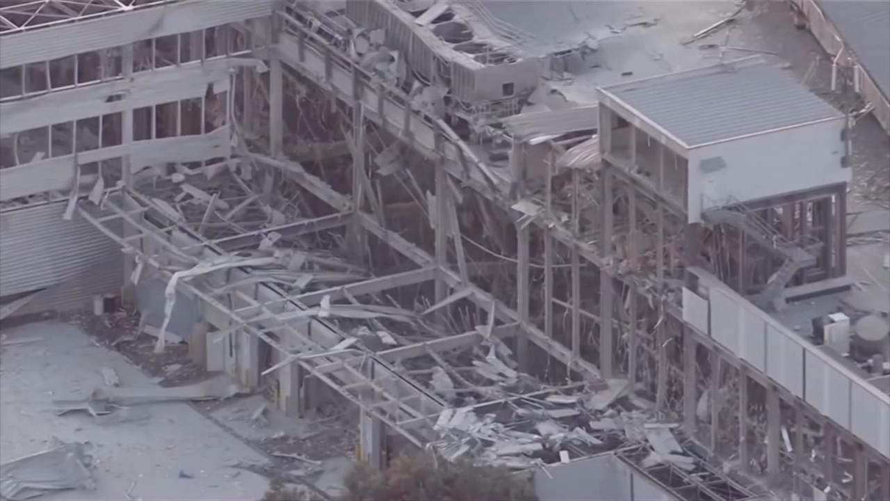 Source-feed image associated with Powerful earthquake shakes part of southern Japan, causing damage and injuries