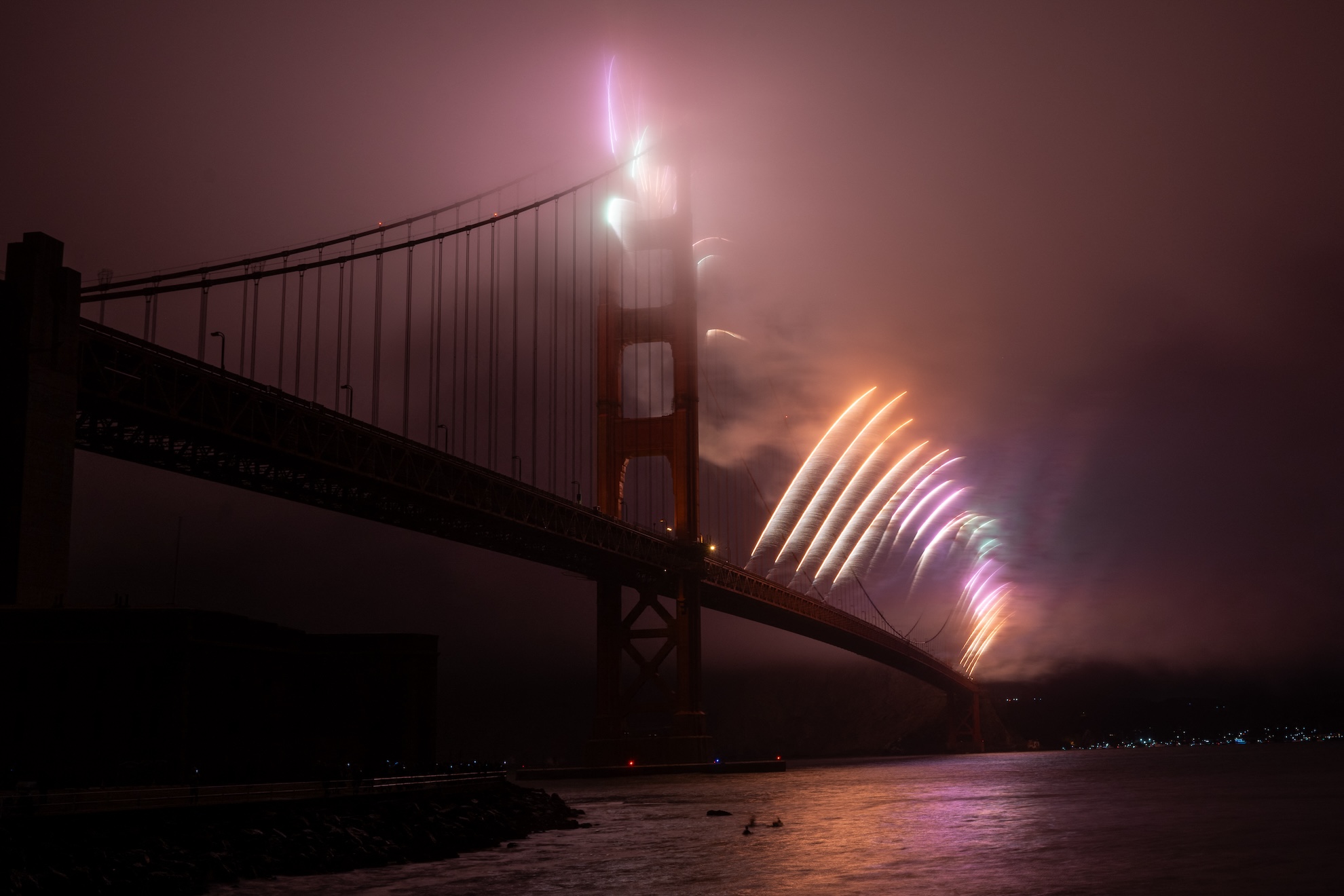 Source-feed image associated with San Francisco’s Fireworks Show Lights Up Karl the Fog for America’s 250th