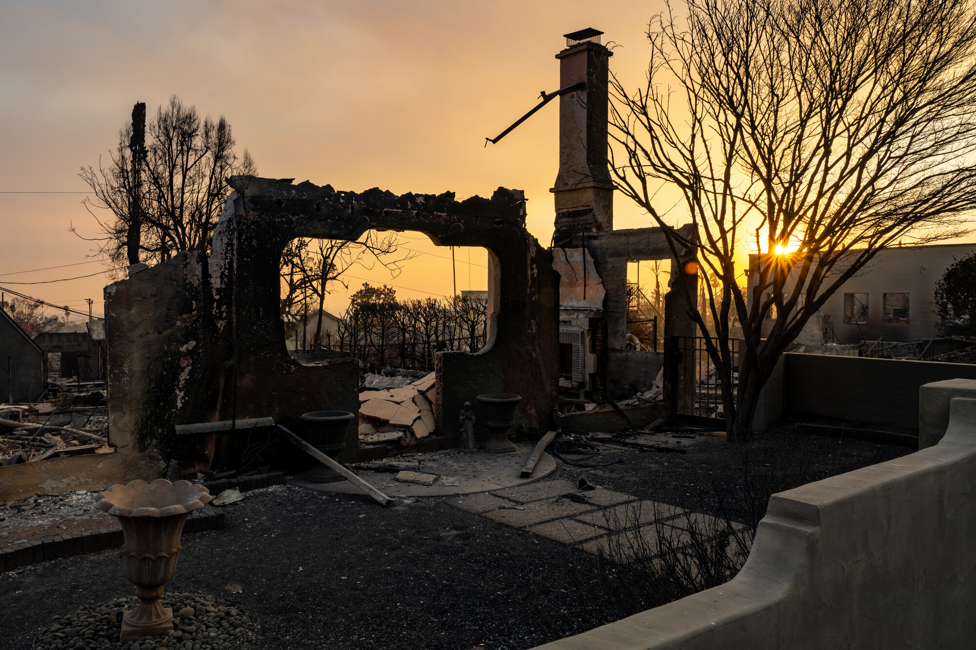Source-feed image associated with LA Fire Survivors Say Newsom Is Trying to Help Utilities Reduce Their Wildfire Costs, Again