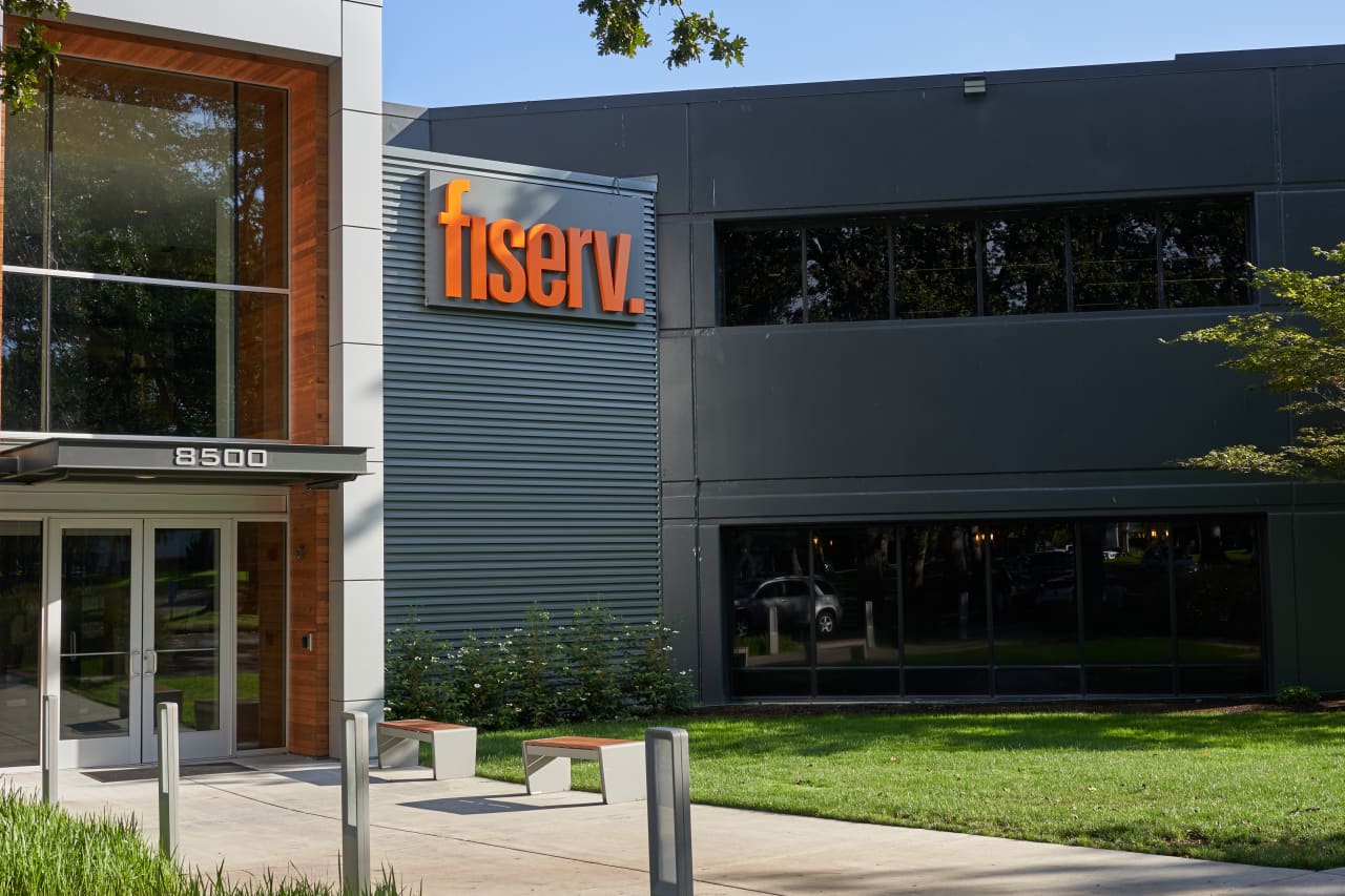 Source-feed image associated with Fiserv CEO flees after presiding over 71% stock drop in his short tenure