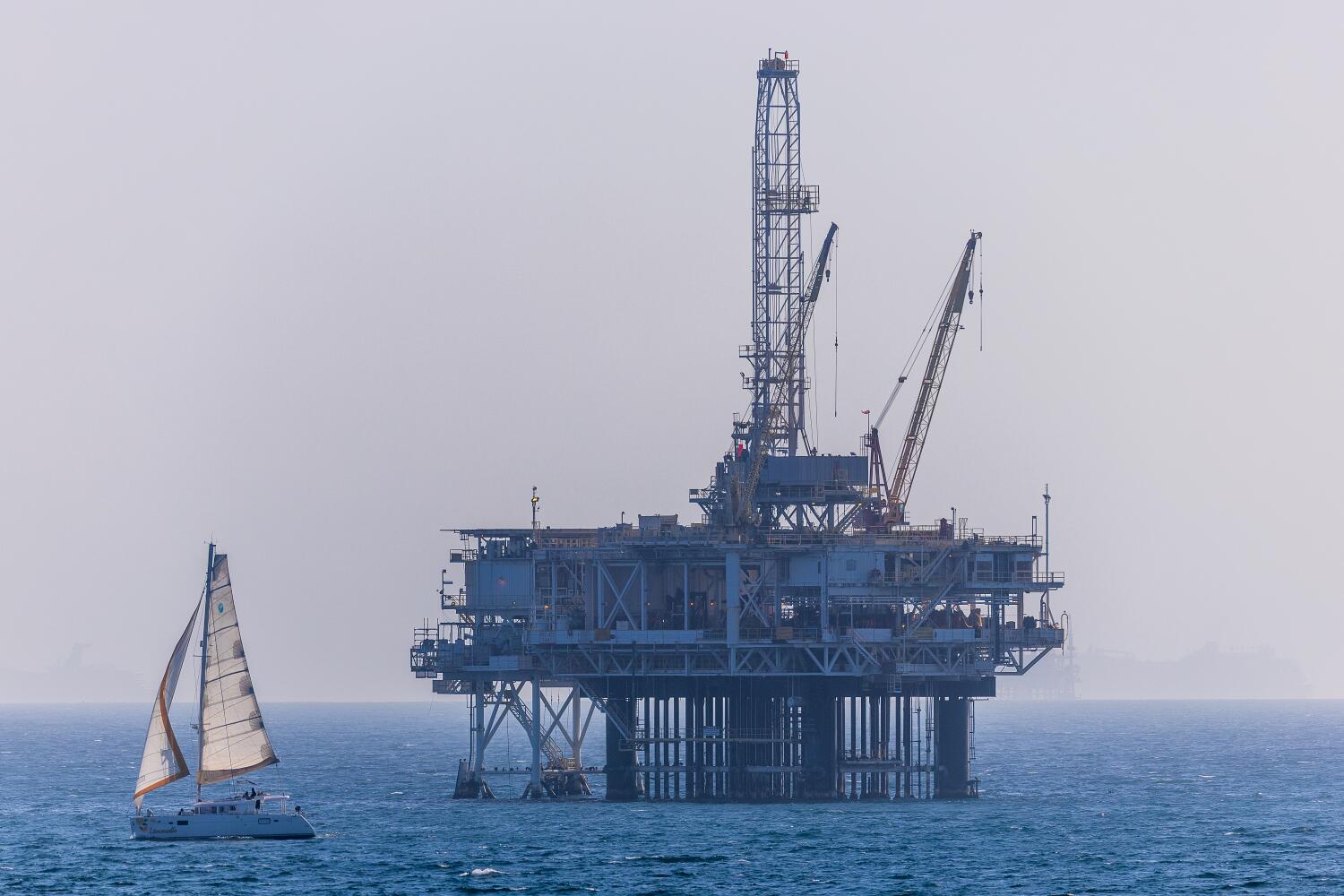 Source-feed image associated with Trump administration takes aim at California Coastal Commission, again