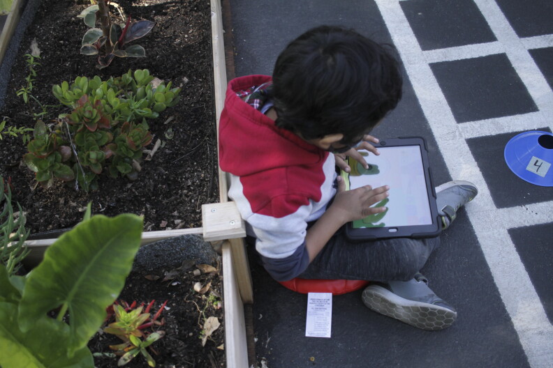 Source-feed image associated with LAUSD's youngest students will start a screen-free school year. Here's what parents need to know