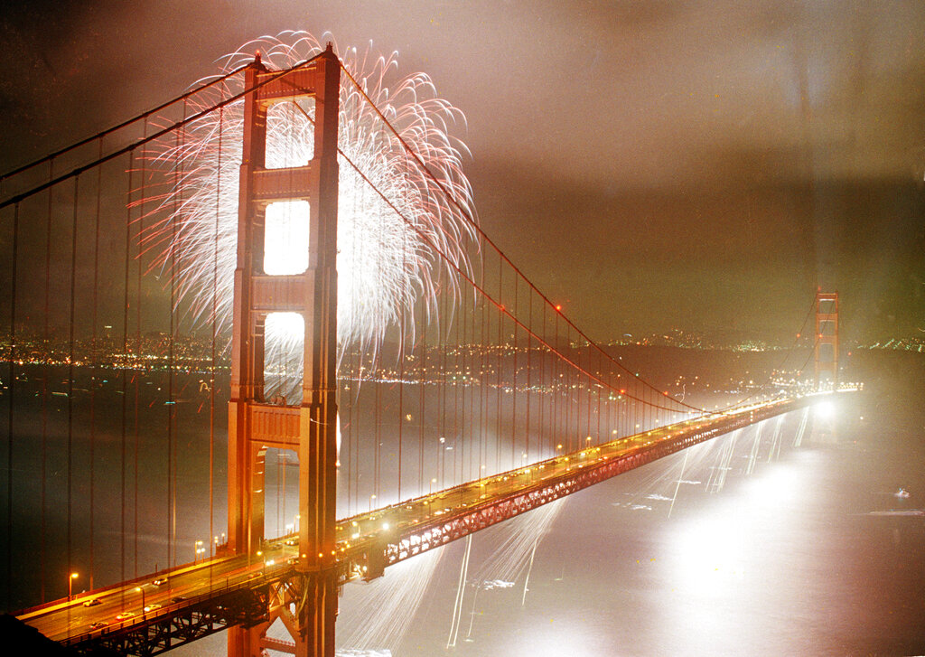Source-feed image associated with Here's what to know about July 4 Golden Gate Bridge fireworks for America's 250th