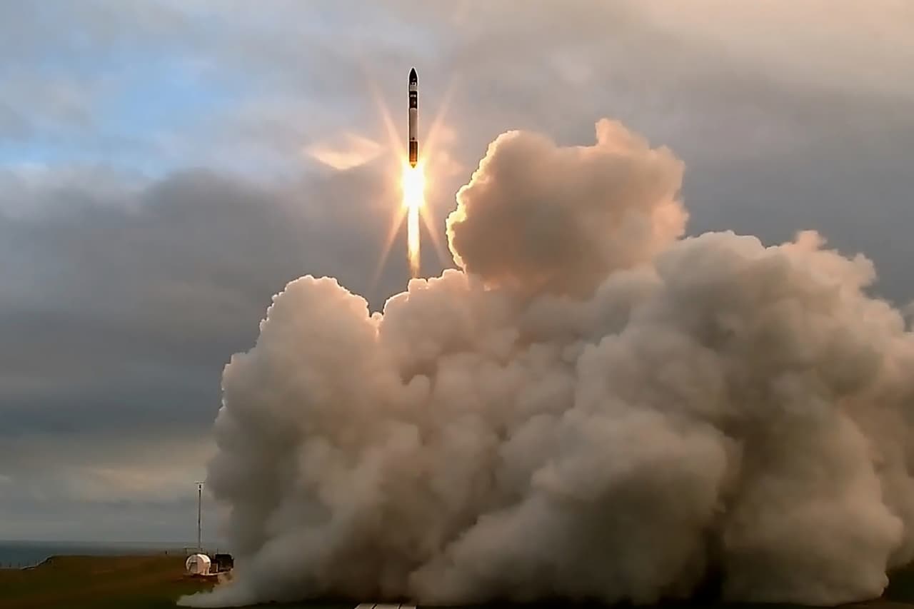Source-feed image associated with Rocket Lab to take on SpaceX’s Starlink with $8 billion acquisition