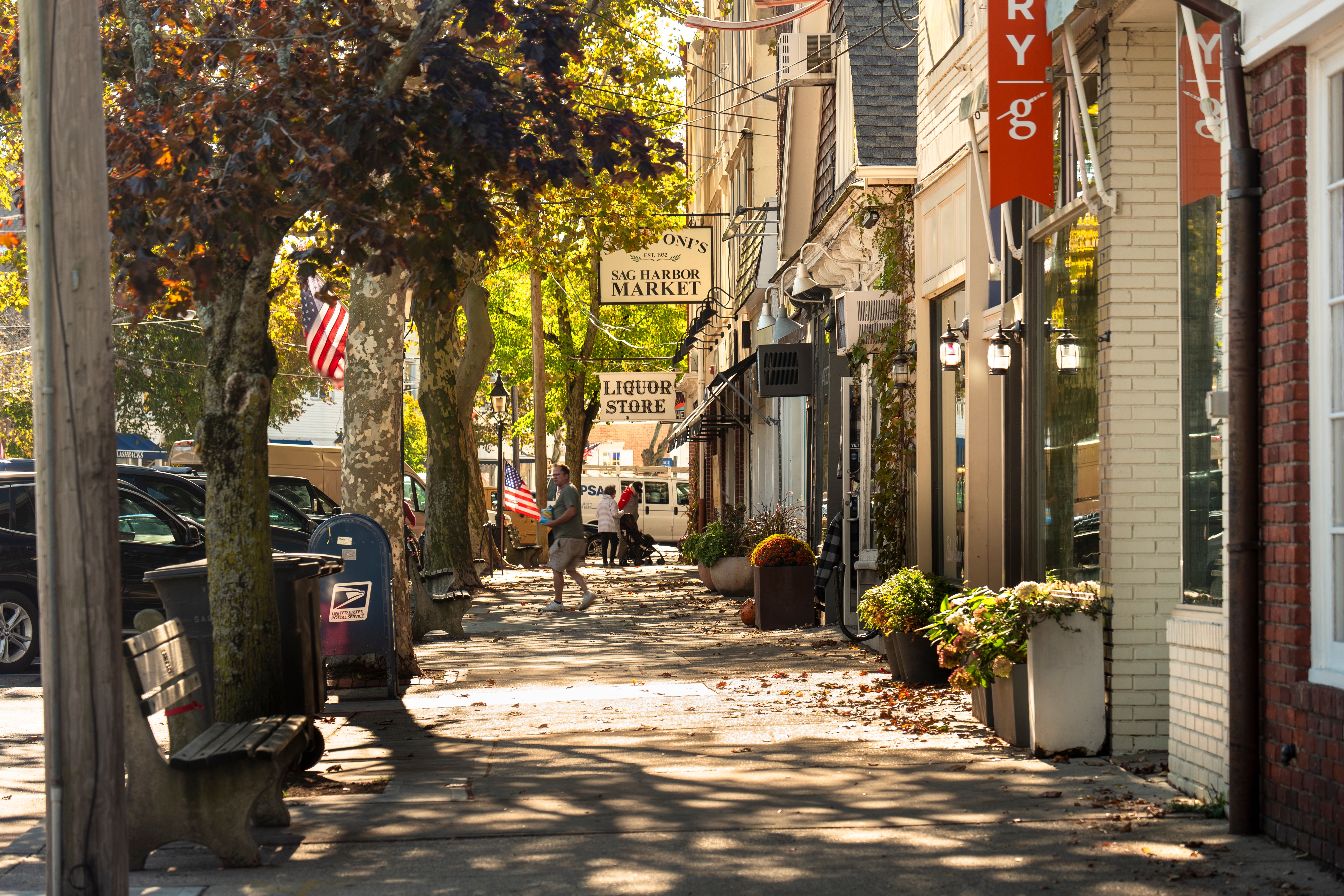 Source-feed image associated with A Guide to Sag Harbor, the Hamptons Village Where You Can Spend a Classic American Summer