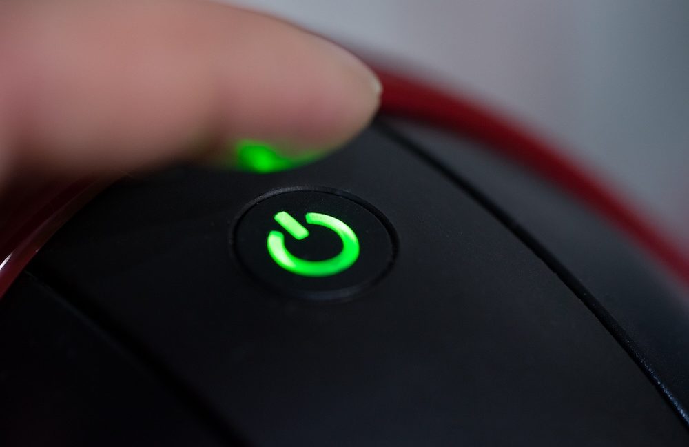 Source-feed image associated with Windows and Linux users: The deadline to update Secure Boot keys is near