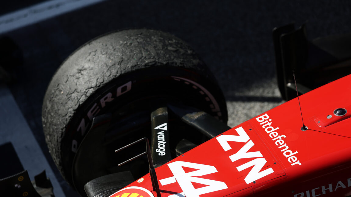 Source-feed image associated with F1 in Spain: An old-fashioned strategy fight can still be thrilling
