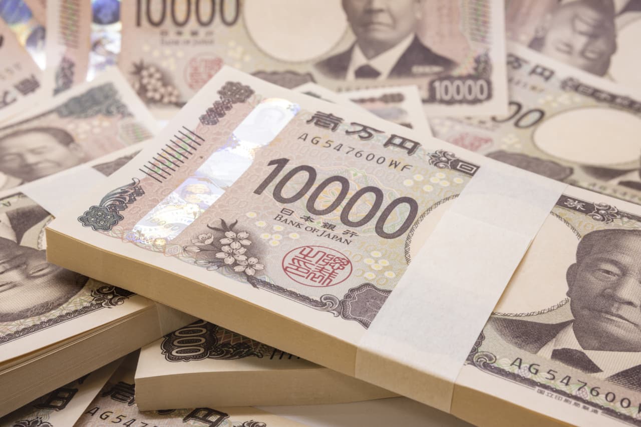 Source-feed image associated with Your stock portfolio is tied to the Japanese yen — and a looming intervention is flashing a major warning sign