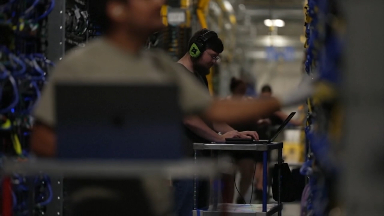 Source-feed image associated with Bay Area lawmakers push data center transparency, send bills to Newsom