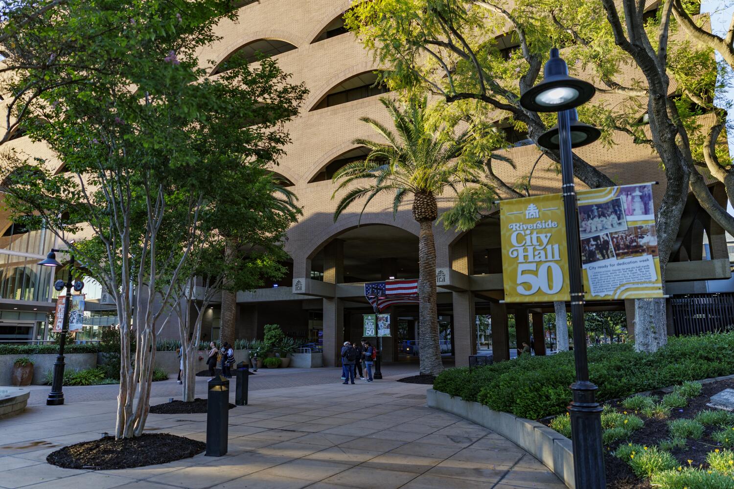 Source-feed image associated with Wife of Riverside city manager files legal claim against the city he runs