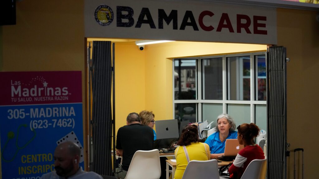 Source-feed image associated with Obamacare rolls shrank dramatically in many states over the past year, new federal data shows