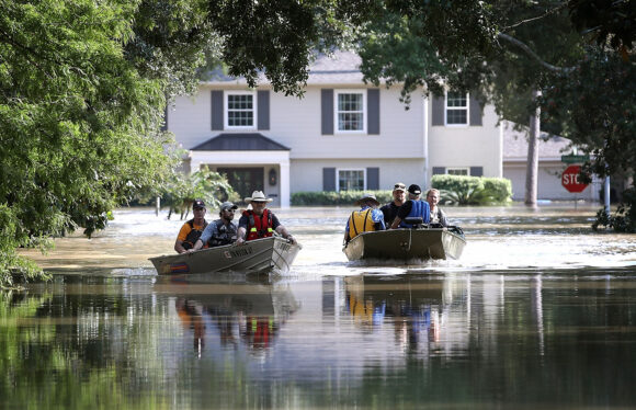 Source-feed image associated with Floods Threaten Texas and Louisiana This Week