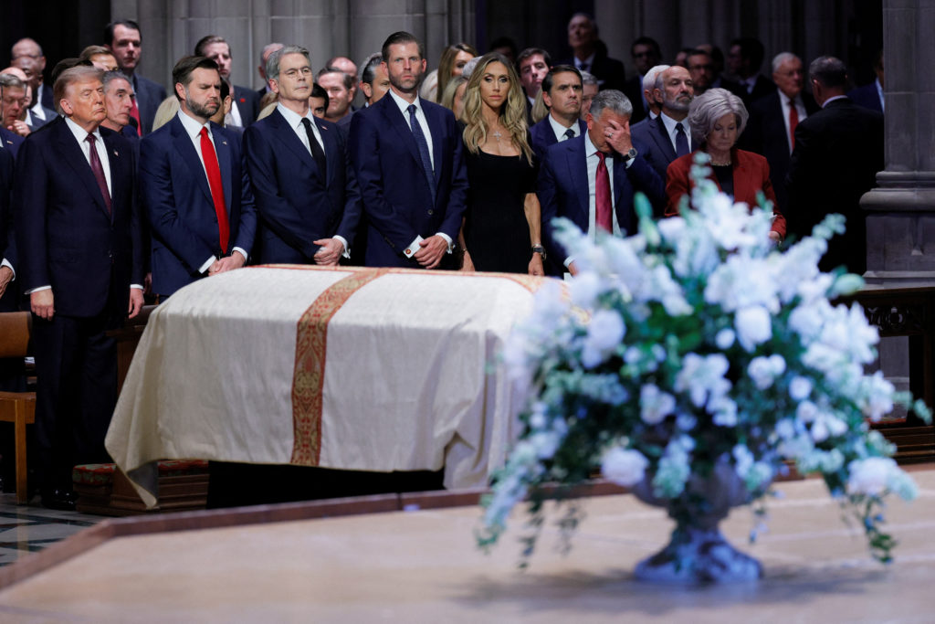 Source-feed image associated with Lindsey Graham remembered for impact on South Carolina and the world