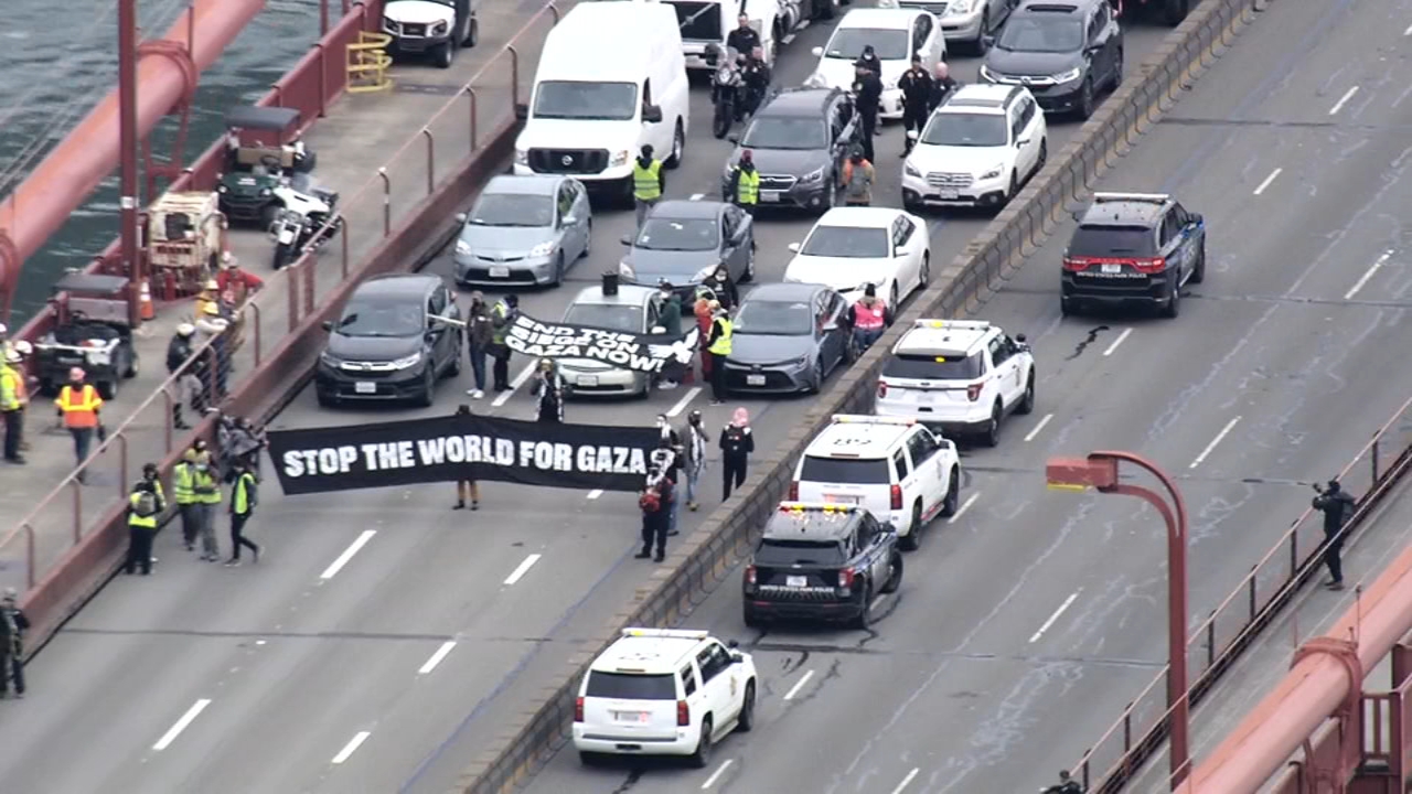 Source-feed image associated with 7 pro-Palestinian protesters sentenced to jail, ordered to pay fine for Golden Gate Bridge shutdown