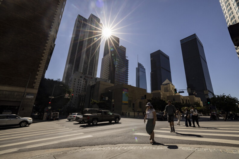 Source-feed image associated with Summer arrives in SoCal with triple-digit temps. What to know about the incoming heat