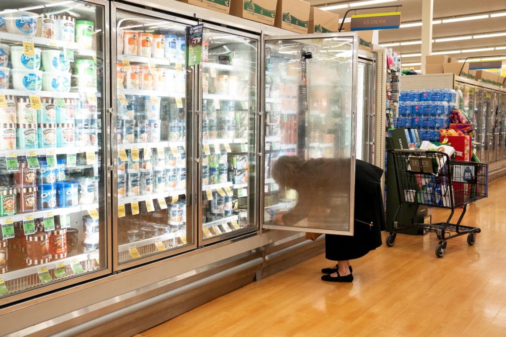 Source-feed image associated with Millions lose SNAP benefits as One Big Beautiful Bill's stricter requirements kick in
