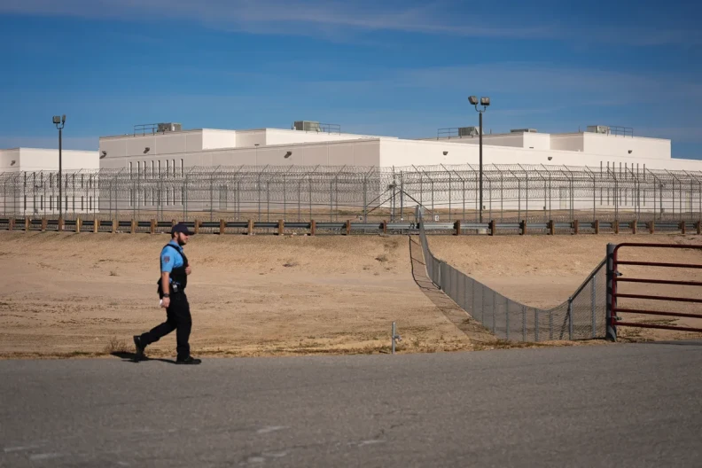 Source-feed image associated with A judge sent a doctor to evaluate California’s largest ICE detention center. Here's what he found