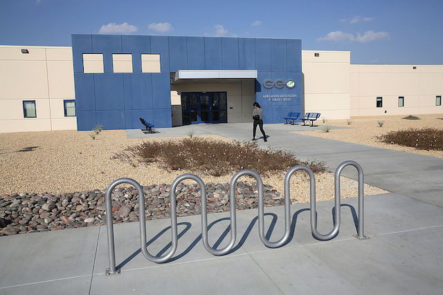 Source-feed image associated with Lawyers are teaching immigrants at Adelanto how to challenge their own detentions