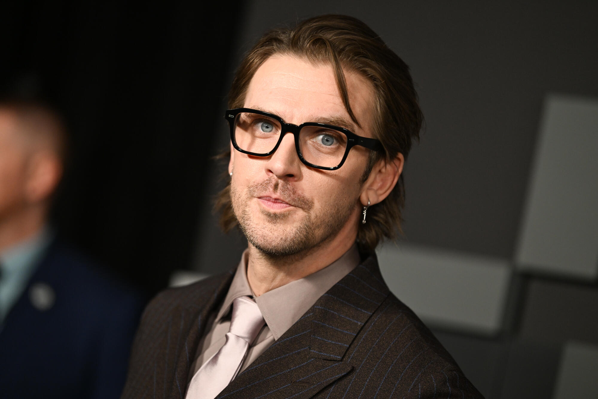 Source-feed image associated with ‘Robocop’ TV Series Casts Dan Stevens in Lead Role