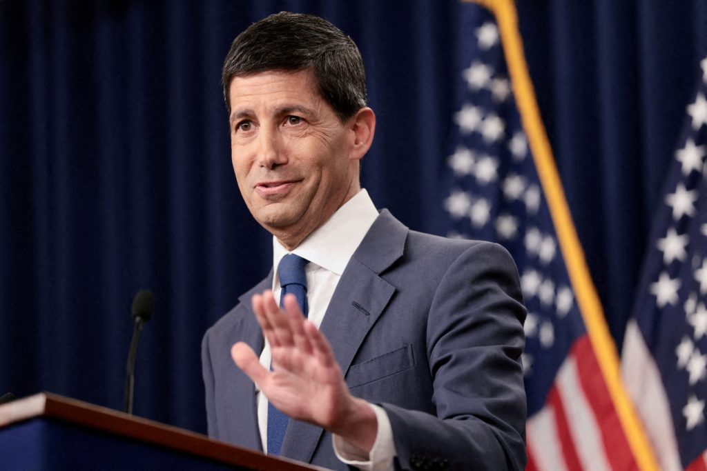 Source-feed image associated with Fed Chair Warsh not ruling out interest rate hike amid inflation concerns