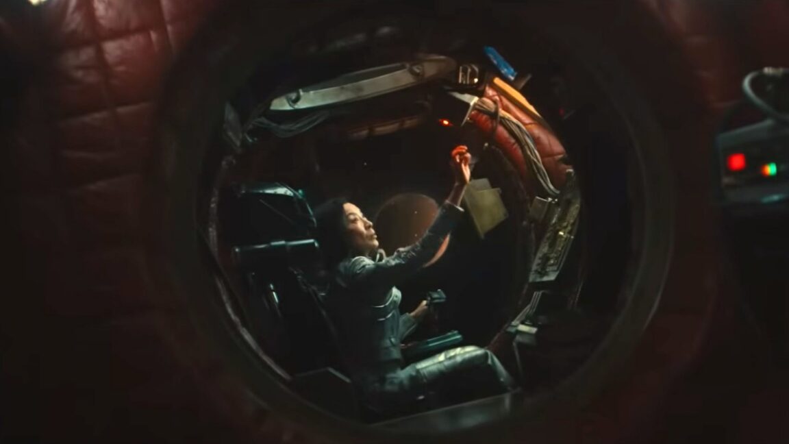 Source-feed image associated with SDCC teaser gives us our first good look at Blade Runner 2099