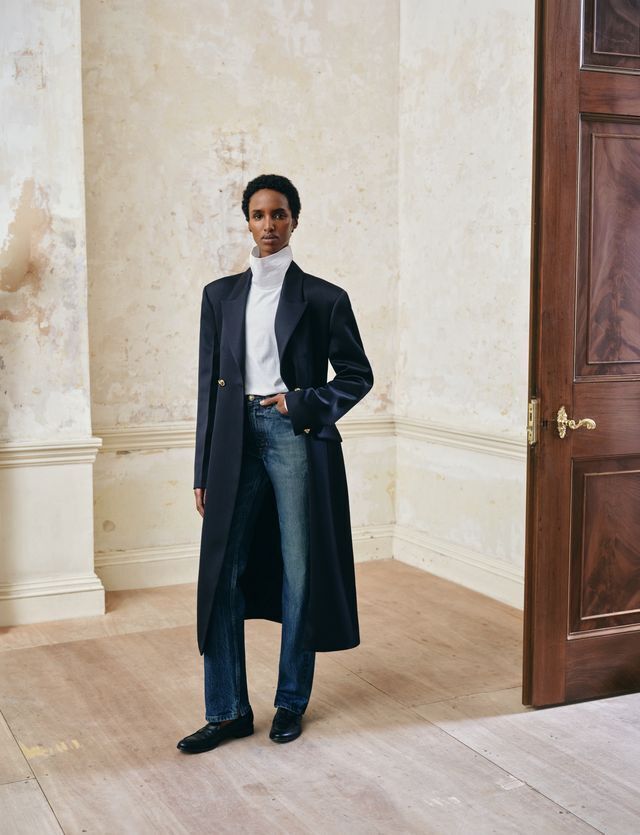 Source-feed image associated with 6 Fall Denim Trends to Shop Now, According to Experts