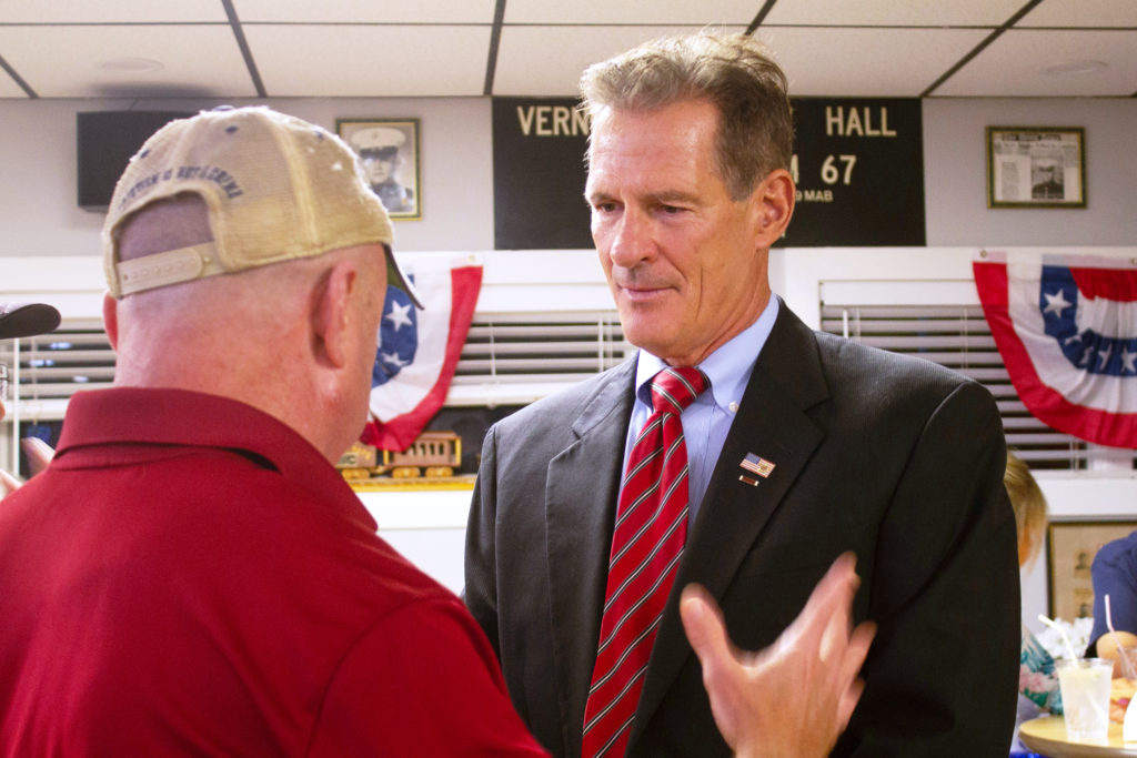 Source-feed image associated with New Hampshire's GOP primary features two familiar names from the past, and voters are fine with that