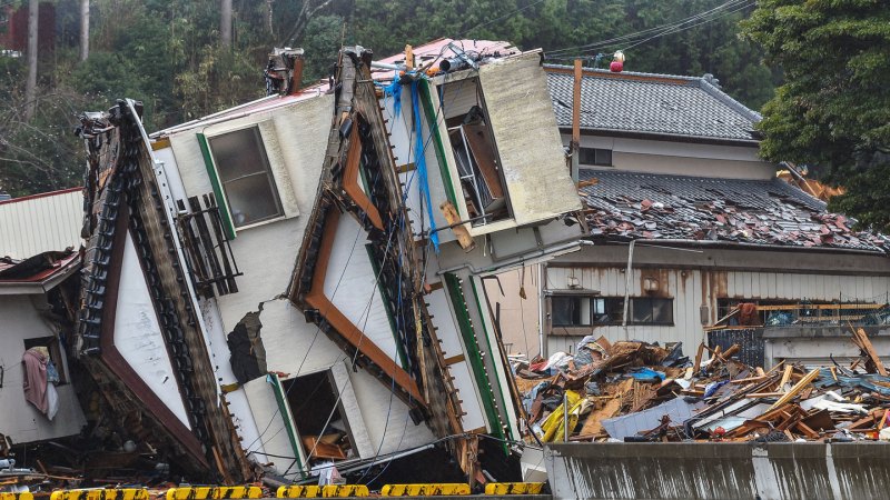 Source-feed image associated with A 2011 earthquake bounced a seismic wave off Earth’s core, nudging Japan east