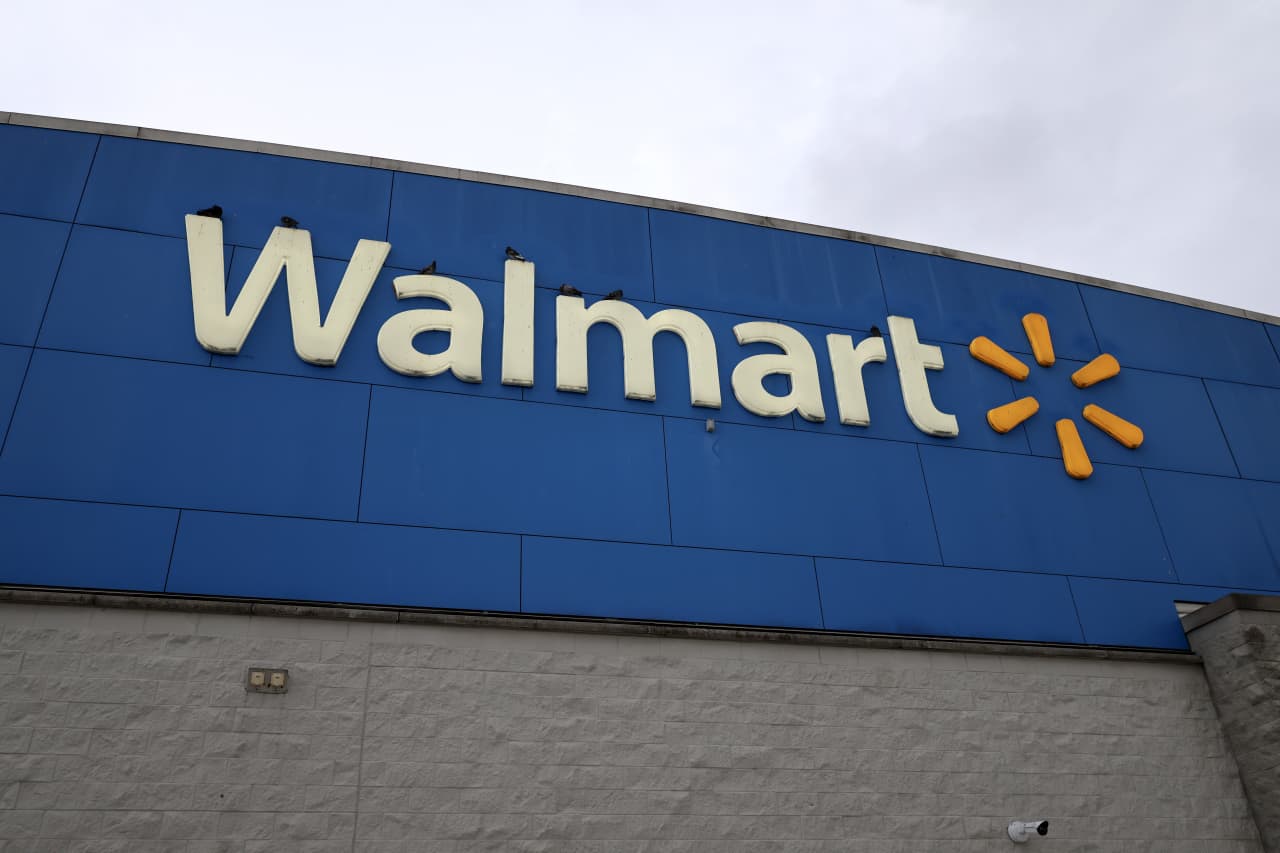 Source-feed image associated with Like Costco, Walmart will sell Medicare Advantage plans