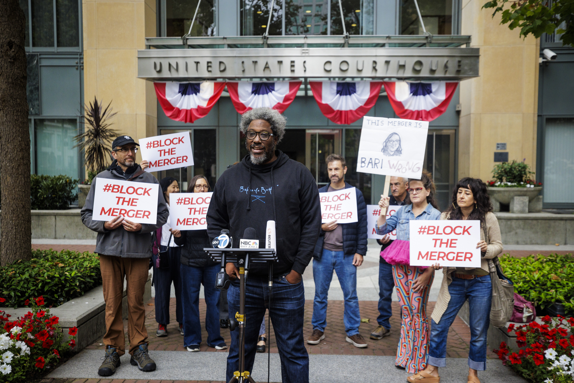 Source-feed image associated with An Oakland Judge Will Soon Rule on 1 of the Largest Media Mergers in Hollywood History
