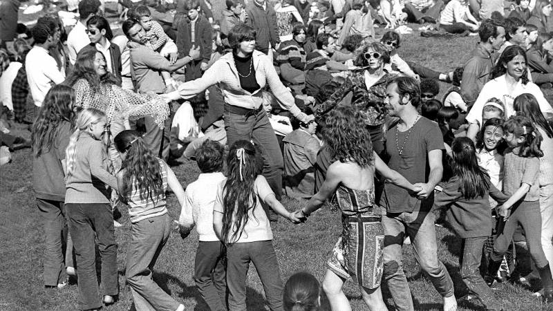 Source-feed image associated with This Bay Area Sex-Loving Commune Is Still Going Strong