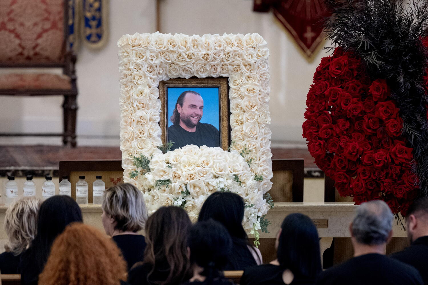 Source-feed image associated with This Beverly Hills killing was 'like in a horror movie.' What really happened to Vanik Voskanyan?