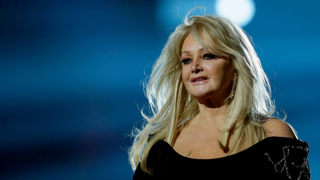 Source-feed image associated with Bonnie Tyler, who topped charts with epic 'Total Eclipse of the Heart,' dies at 75