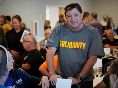 Source-feed image associated with Midterm elections head into the home stretch as candidates hit Labor Day events