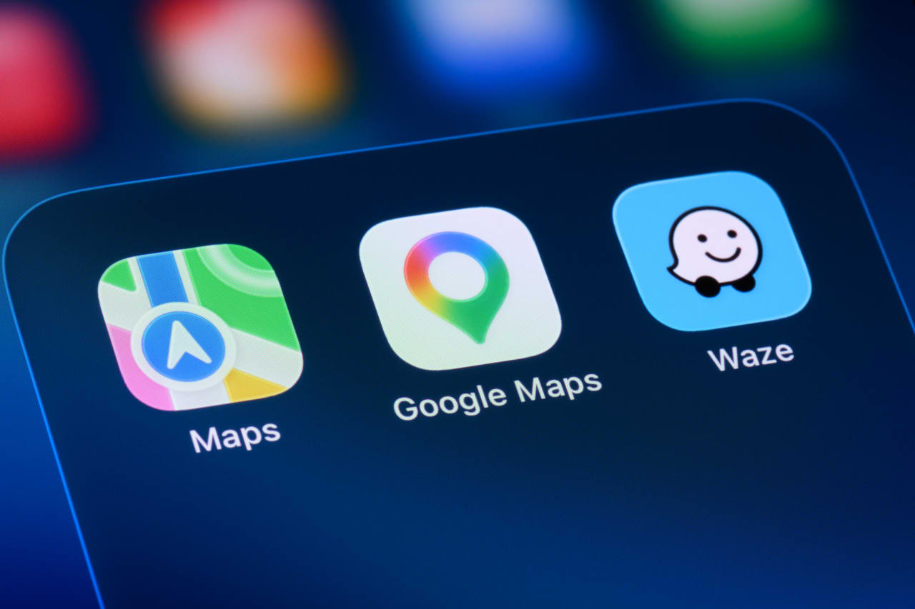 Source-feed image associated with Lake America? Trump’s Lake Ontario name change creates map mayhem for Apple and Google.