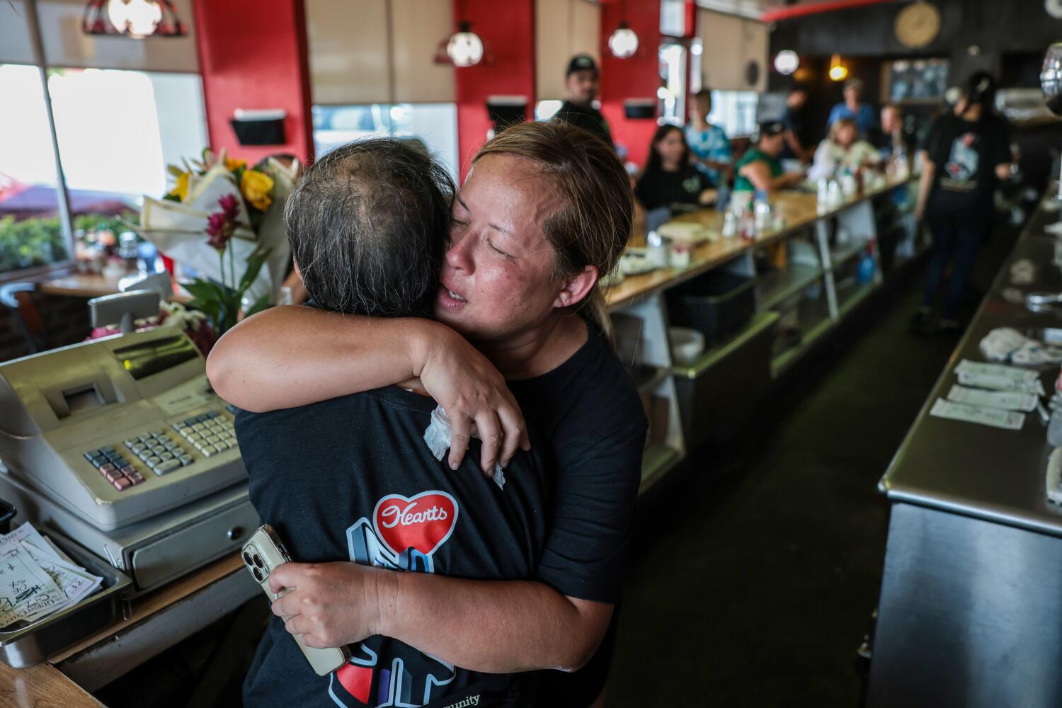 Source-feed image associated with Fans of Heart's Coffee Shop bid an emotional farewell to the Valley institution after 47 years