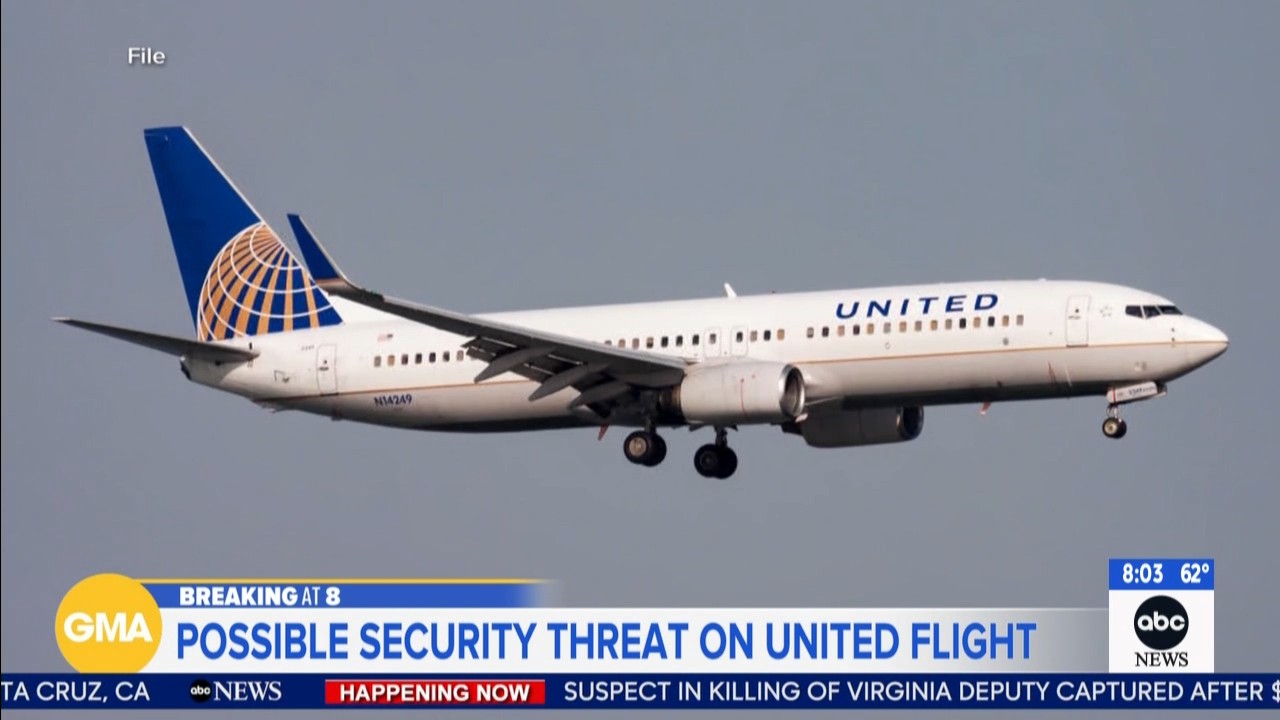 Source-feed image associated with United Airlines flight diverted back to Newark due to suspicious Bluetooth device name