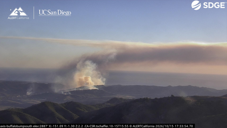 Image from linked report: Henderson Fire shut down 5 Freeway near the OC-San Diego County line briefly