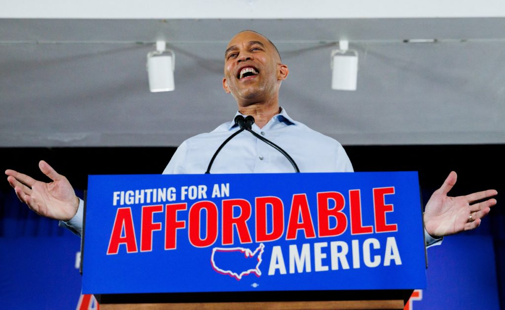 Source-feed image associated with WATCH: House Democrats blasts 'do nothing' Republican majority in midterm pitch to voters