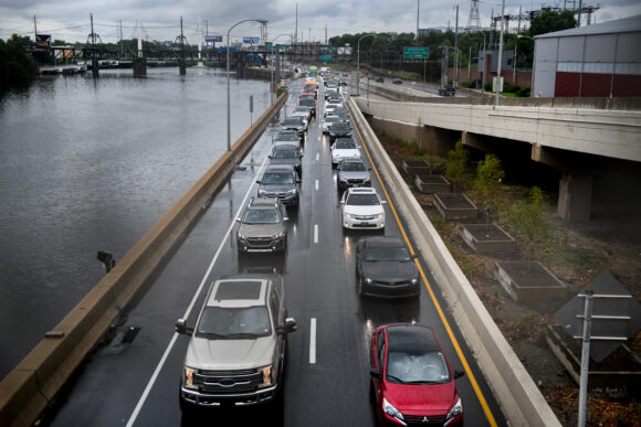Source-feed image associated with US to Explore Allowing Driverless Cars Without Steering Wheels