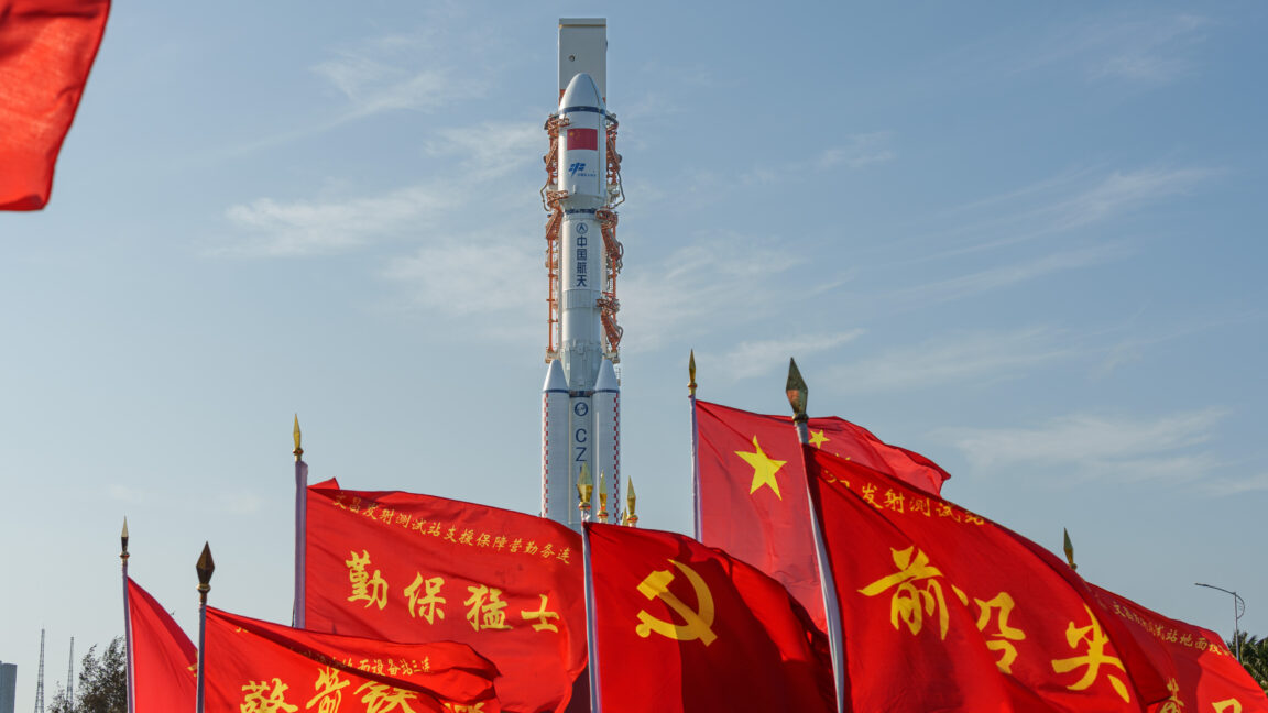 Source-feed image associated with One of China's workhorse rockets just exploded in flight