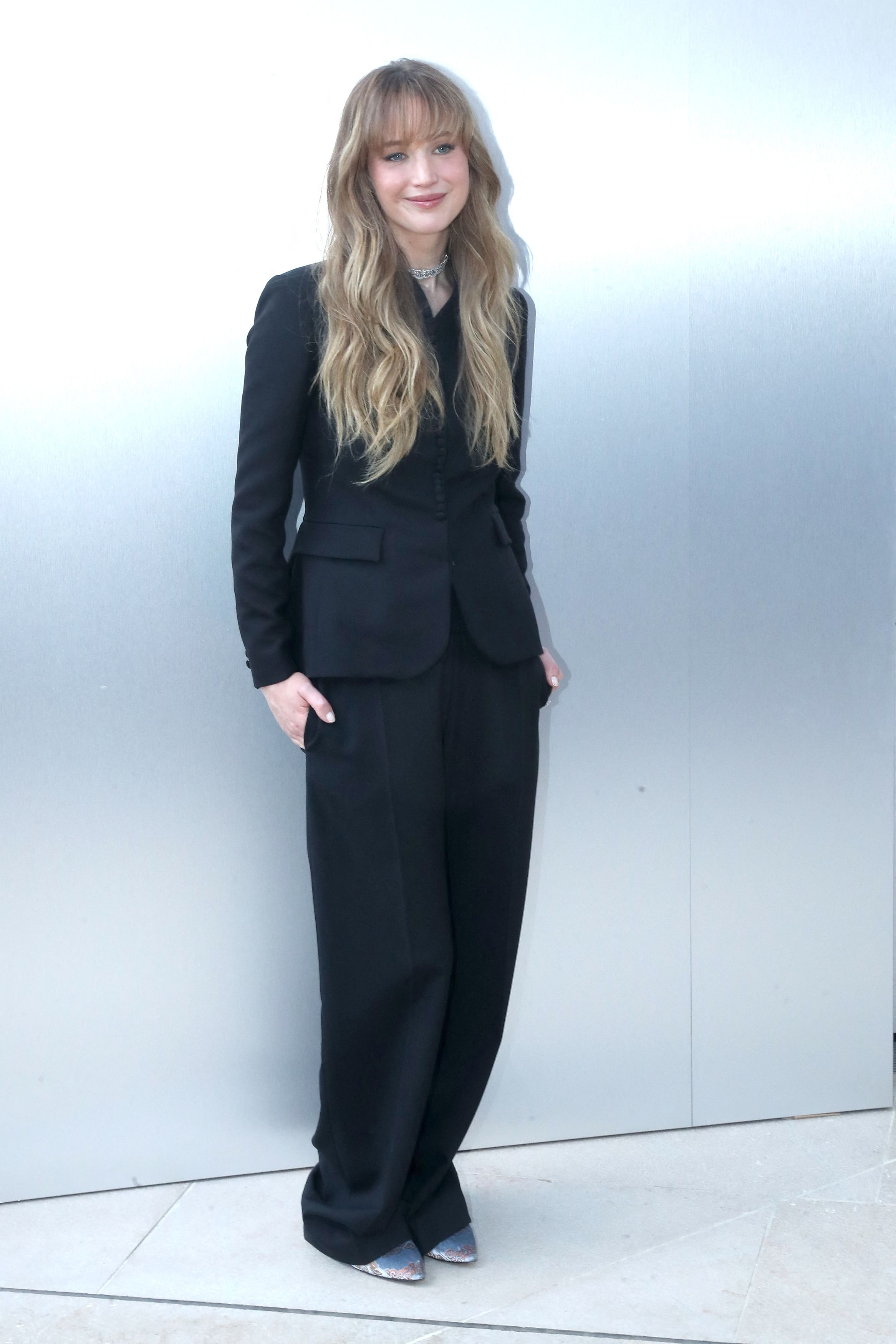 Source-feed image associated with The Best Dressed Stars of the Week Balance Summer and Fall Style
