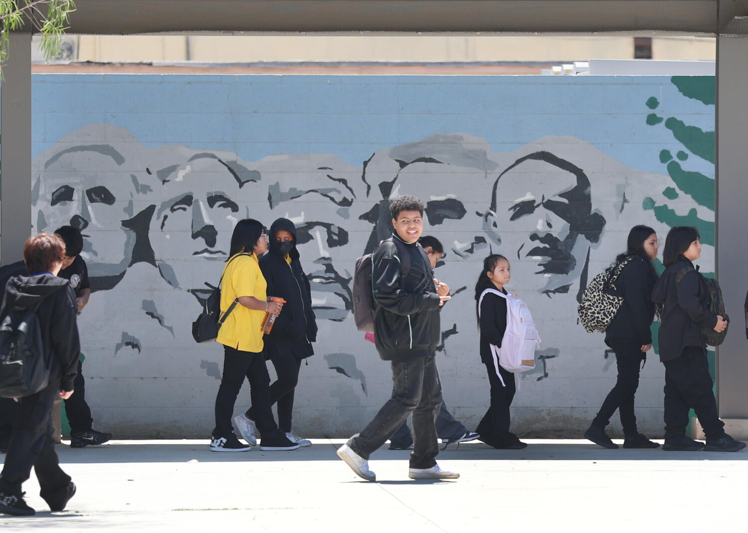 Source-feed image associated with LAUSD faces tough choices: Which schools to close, update or rebuild as enrollment dives