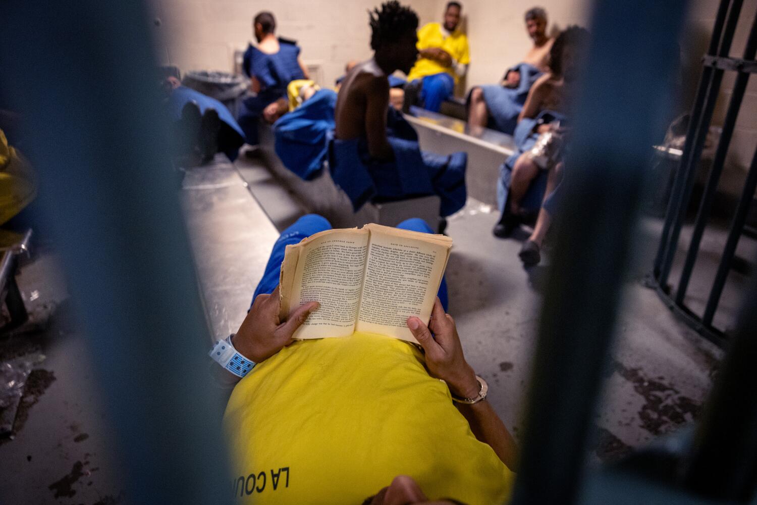 Source-feed image associated with Overdoses in L.A. jails fueled by long waits for drug addiction treatment, staffers say