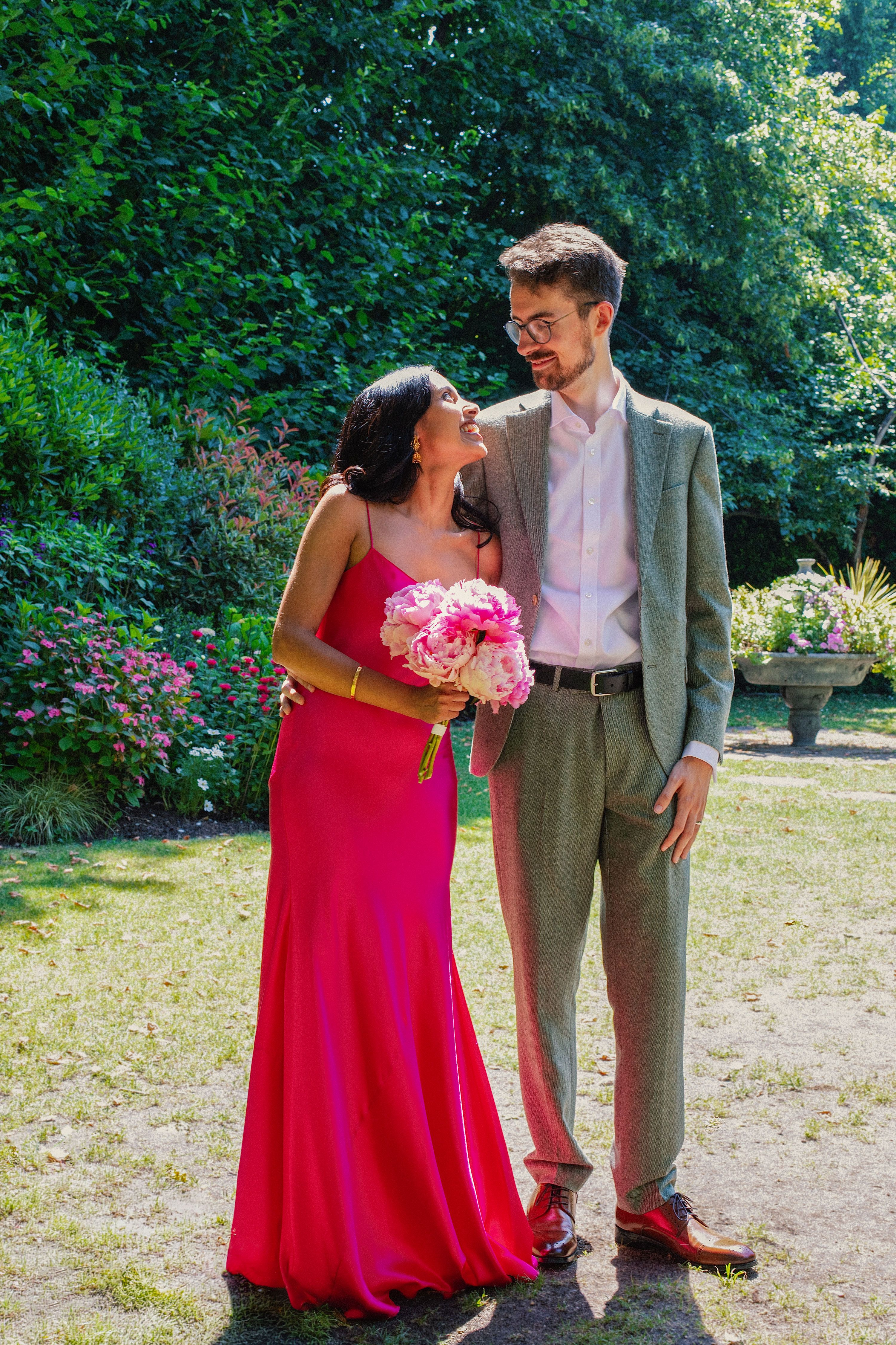 Source-feed image associated with This British Vogue Editor’s Pink Wedding Dress and Heirloom Jewelry Nodded to Her Bengali Roots